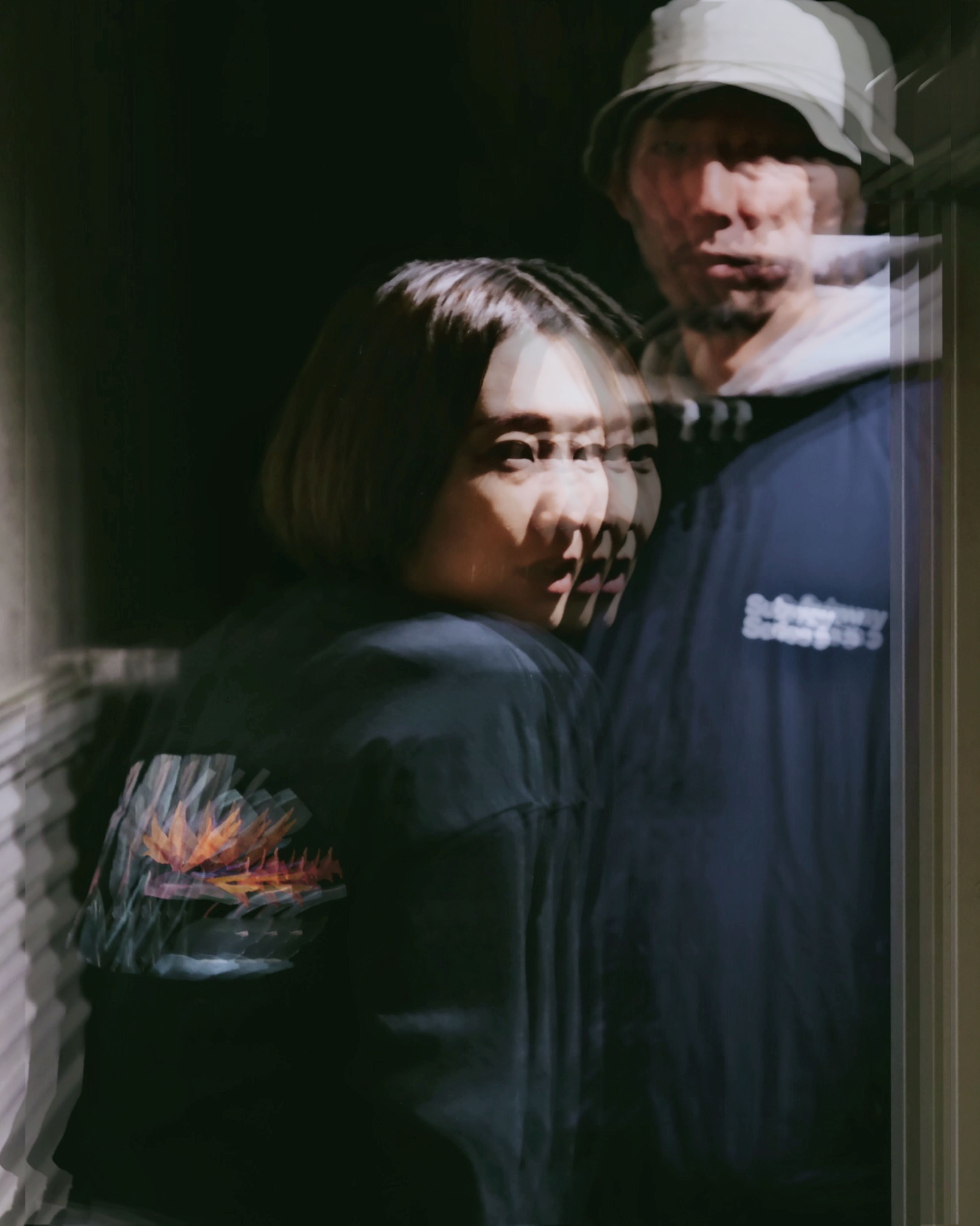 Mahina Apple & MANTIS Artist Photo